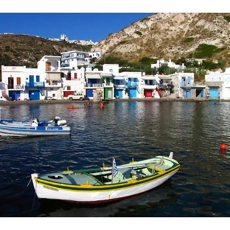 Salty Splash & Kyma Sirma Holiday home