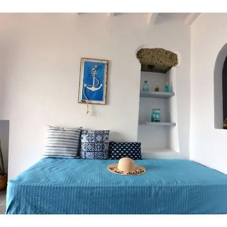 Salty Splash & Kyma Sirma * Klima (Milos)