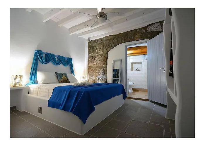 Salty Splash & Kyma Sirma Klima (Milos)